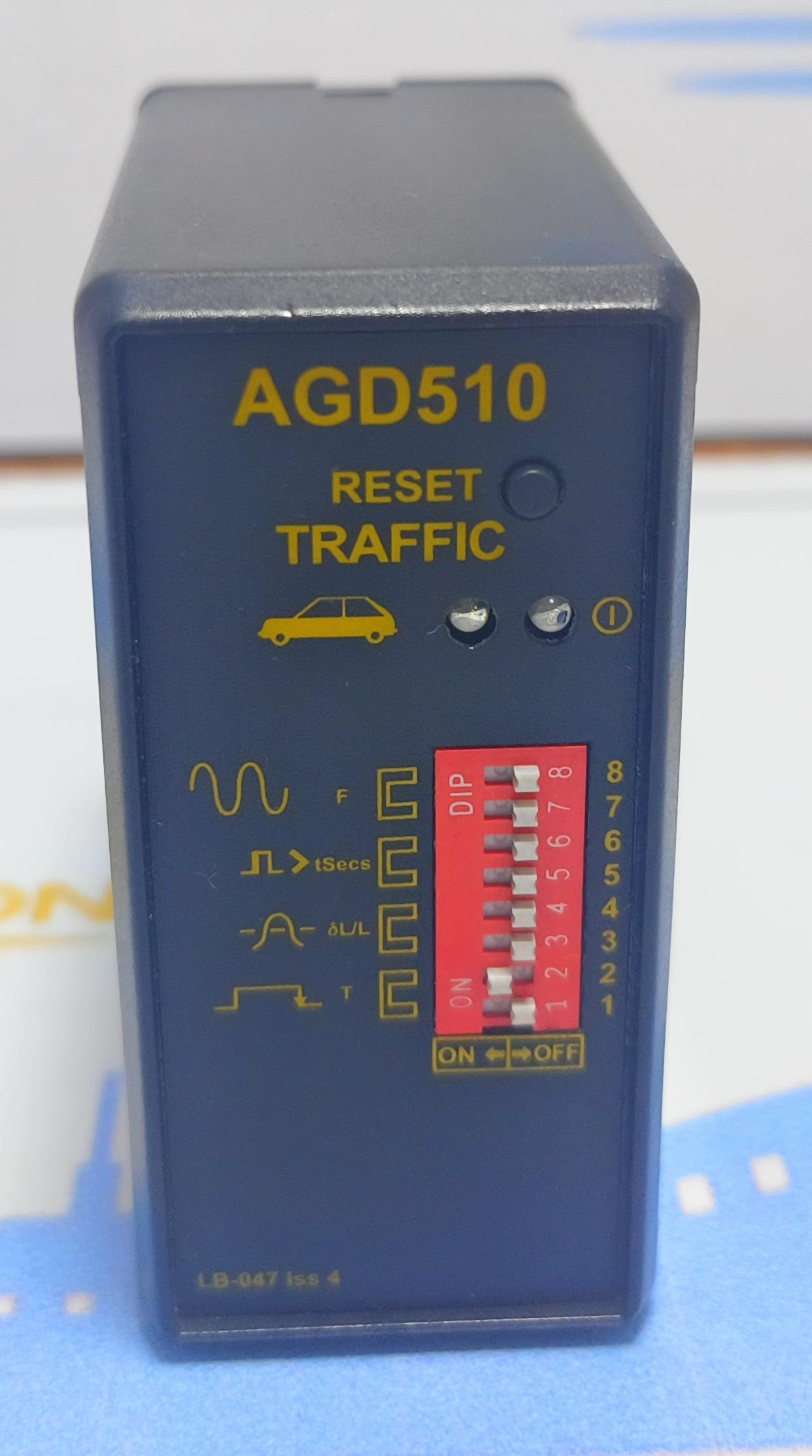 AGD510  INDUCTIVE LOOP DETECTOR TRAFFIC  LB-047  S\N 11101185 POWER 12/24 V 