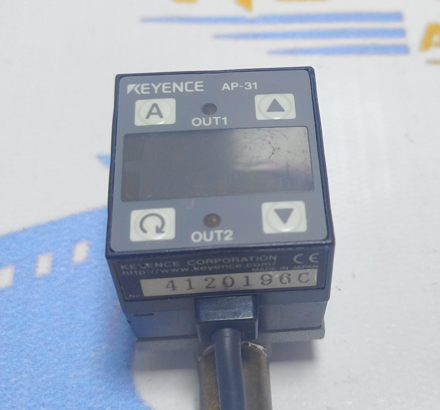 KEYENCE AP 31 PRESSURE SENSOR NO: 4120196 C