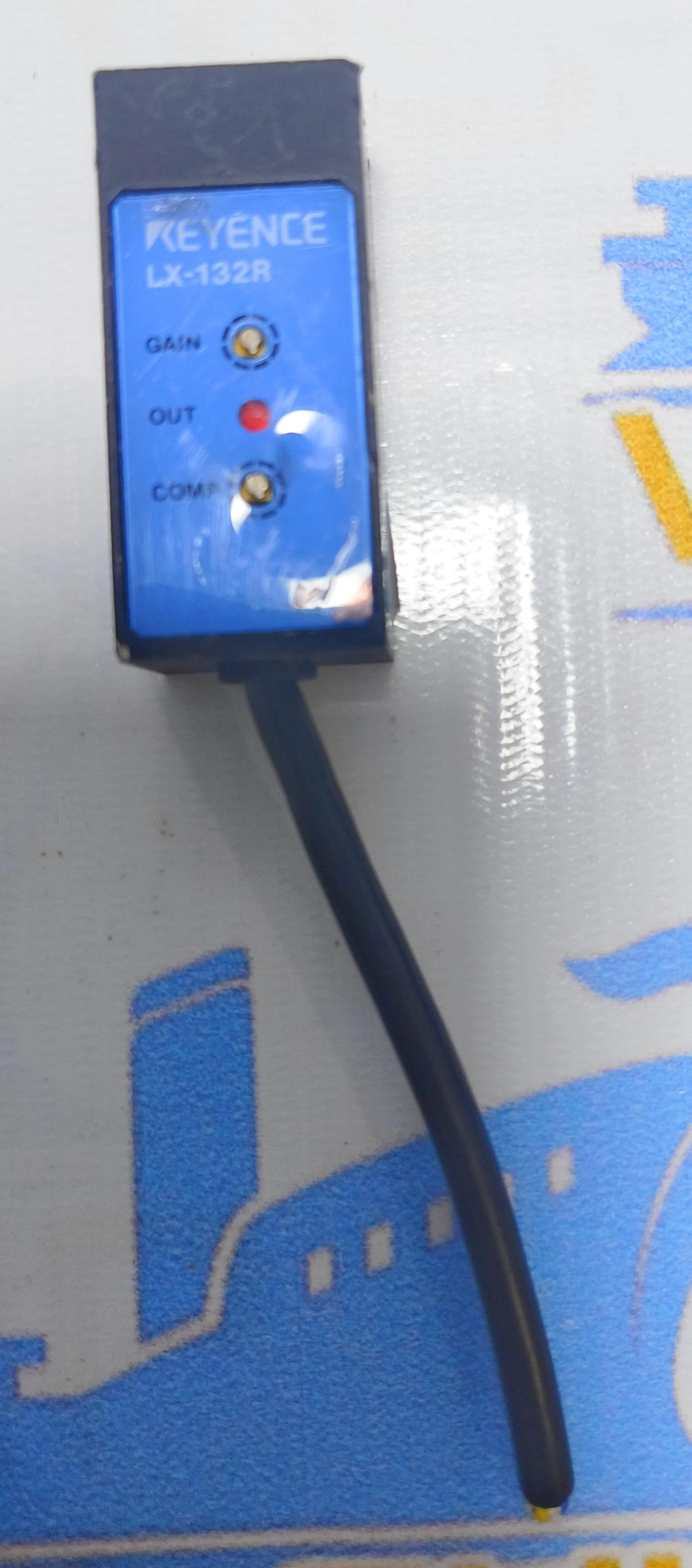 KEYENCE LX 132R LASER SENSOR HEAD NO 809408