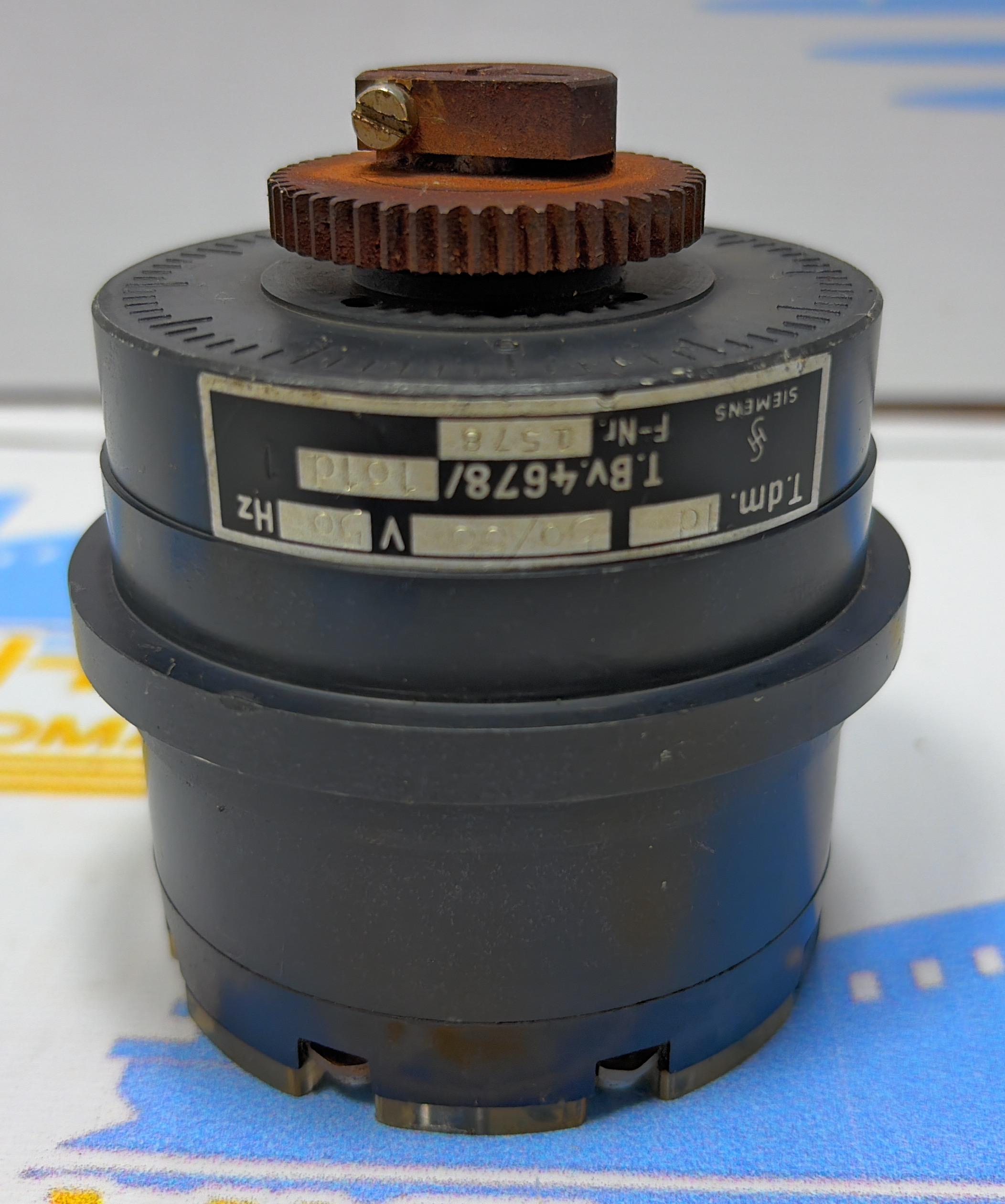 SIEMENS  T.Bv 4678/101 d MOTOR 50 Hz 